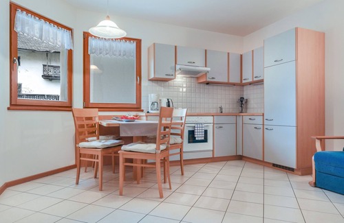 San Martino in Passiria Apartment | Apartment "Kelderer Hof - Meran" with Mountain View, Terrace, Garden & Wi-Fi
