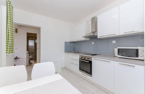 Rogac Apartment | Apartment Jakov (10721-A1) - Rogac - island Solta