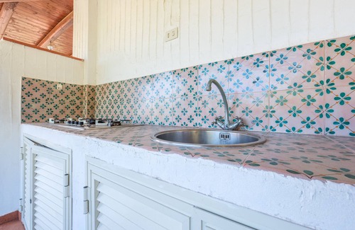 Vulcanello Apartment | Apartment 'Jera Suite Vista Mare 2' with Sea View, Private Terrace and Wi-Fi
