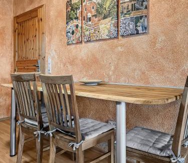 Gunterfurst Apartment | Apartment Joelle mit Sauna, Schwimmteich und Gym