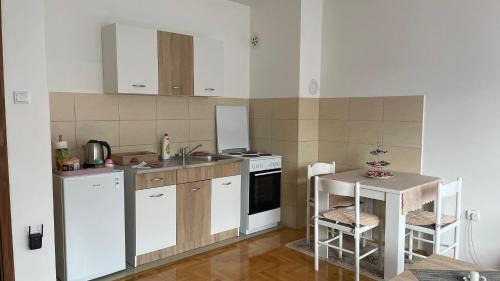 Pluzine Apartment | APARTMENT JOVOVIC