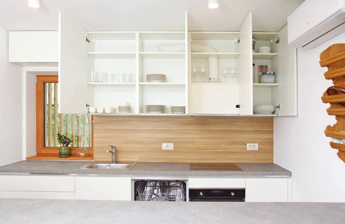 Bohinjska Bistrica Apartment | Apartment Jurijana - New 4-Bedroom Triplex with Sauna & Garden