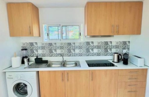 Tabua Apartment | Apartment 'Juliana' with Sea View, Private Terrace and Wi-Fi