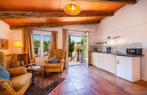 Son Macia Villa | Apartment "Junior Suite Adults Only Mallorca" with Mountain View, Shared Pool & Wi-Fi