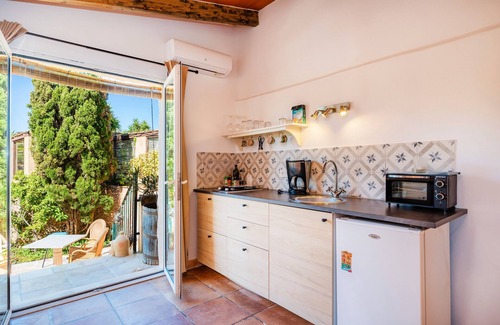 Son Macia Villa | Apartment "Junior Suite Adults Only Mallorca" with Mountain View, Shared Pool & Wi-Fi