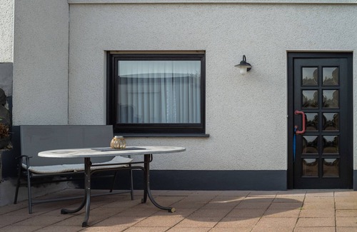 Niedershausen Apartment | Apartment 'Juttis Bude' with Private Terrace, Shared Garden and Wi-Fi