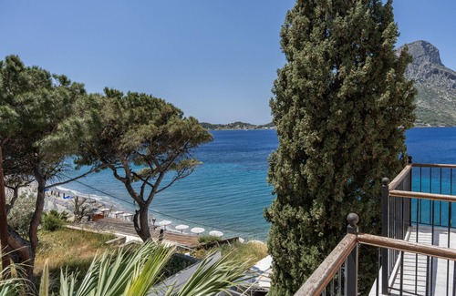 Massouri Apartment | Apartment 'Kalydna Sea Side View' with Shared Garden, Wi-Fi and Air Conditioning