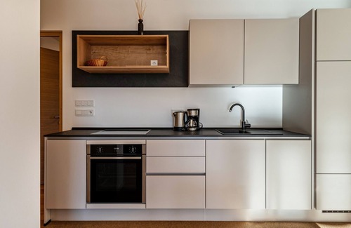 Tramin Apartment | Apartment "Karin - Lagrein" with Shared Terrace & Wi-Fi