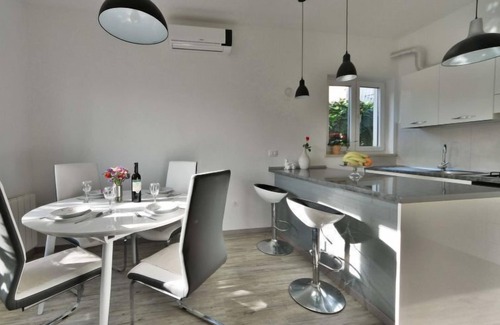 Rukavac Apartment | Apartment Karlo by Interhome