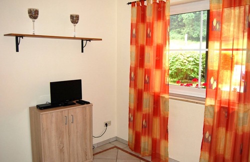 Herbede Apartment | Apartment Kemnade - in the middle of the village in the Ruhr area. Nature + pure culture.