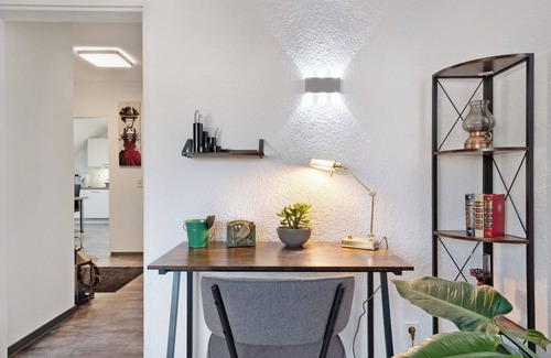 Haeusern Apartment | Apartment 'Kessler Waldblick' with Balcony and Wi-Fi