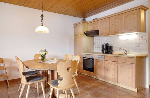 Ehlenbogen Apartment | Apartment 'Kinzigstuben' with Mountain View, Shared Terrace and Wi-Fi