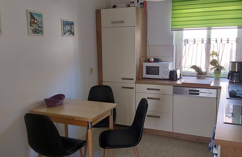 Krampfervorstadt Apartment | Apartment 'Kleine Gemütliche Wohnung In Erfurt' with Wi-Fi