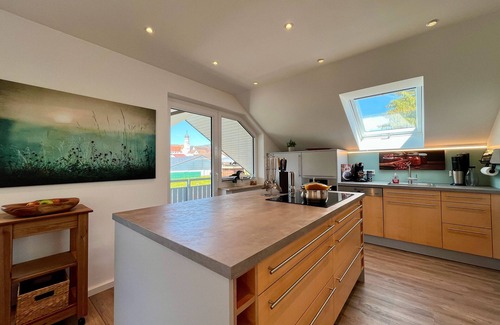 Ohningen Apartment | Apartment 'Klosterblick' with Balcony and Wi-Fi