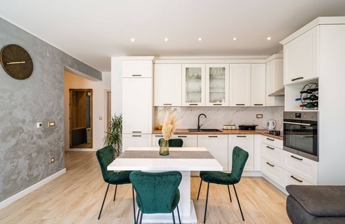 Rozat Apartment | Apartment Koko - Two Bedroom with Terrace