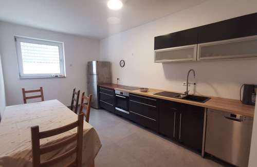 Braunsbach Apartment | Apartment 'Komfortneubauwohnung Braunsbach' with Mountain View, Shared Terrace and Wi-Fi