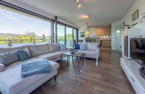 Gaienhofen Apartment | Apartment Konrad with partial lake view for 2-4 persons