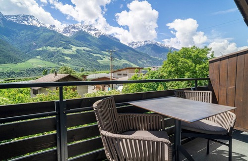 Silandro Apartment | Apartment 'Kortscherhof Apt Typ 6-2' with Mountain View, Shared Garden and Wi-Fi