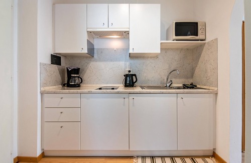 Silandro Apartment | Apartment 'Kortscherhof Apt Typ 4' with Mountain View, Shared Garden and Wi-Fi