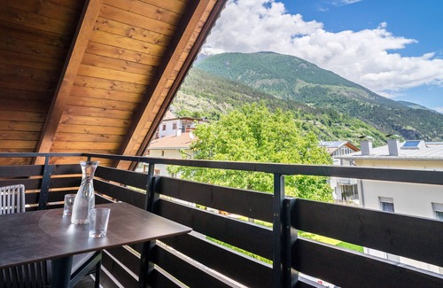 Silandro Apartment | Apartment 'Kortscherhof Apt Typ 5' with Mountain View, Shared Garden and Wi-Fi