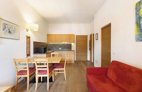 Valdaora di Mezzo Apartment | Apartment 'Kriendl Nr 3' with Mountain View, Shared Garden and Wi-Fi