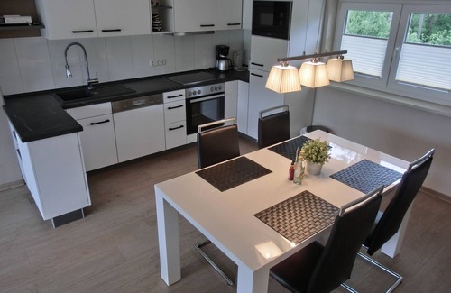 Gelbensande Apartment | Apartment KWF 2b OG - 3-room apartment with 2 bedrooms for 6 people with WLAN