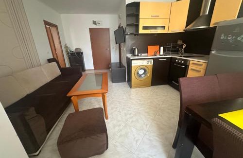 Chaika Apartment | Apartment L4 Sunset Beach 2