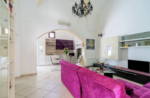 Spongano Apartment | Apartment 'La Casa Di Lena' with Private Terrace, Wi-Fi and Air Conditioning