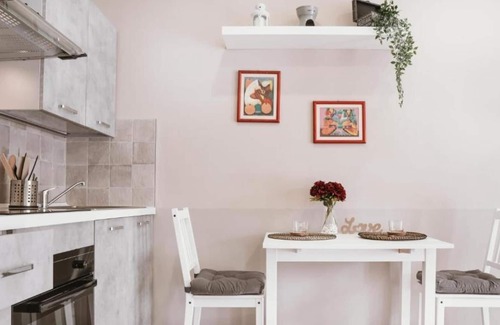 Sesto Calende Apartment | Apartment 'La Corta di Silvia 4' with outdoor area and Wi-Fi