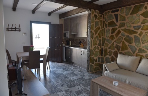 Chiclana de Segura Apartment | Apartment 'La Teja 2' with Mountain View, Wi-Fi and Air Conditioning