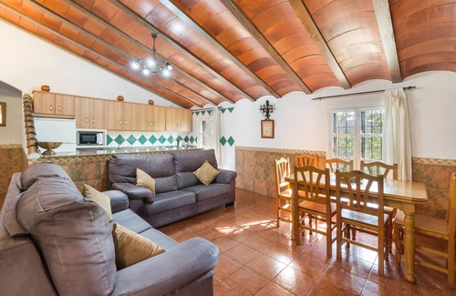 Mazuza House | Apartment 'La Mata Ill' with Mountain View, Shared Pool and Wi-Fi
