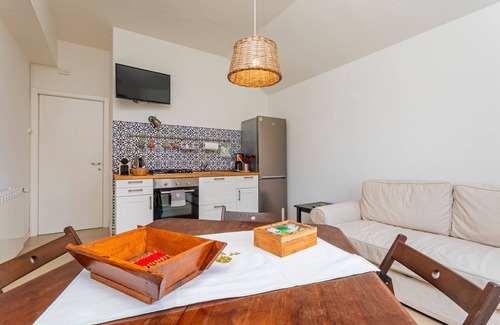 Mascalucia Apartment | Apartment 'La Fastuca' with Mountain View, Wi-Fi and Air Conditioning