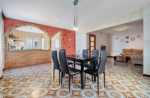Aldover Apartment | Apartment "La Garrofera" with Private Terrace & Wi-Fi