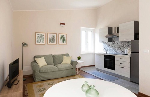 Mossa Apartment | Apartment 'La Ginestra - Camera Matrimoniale' with Shared Garden, Wi-Fi and Air Conditioning