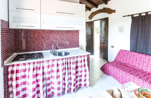 Castelnuovo Magra Apartment | Apartment La Fenice, Cristina Farm, house in the countryside, outstanding views