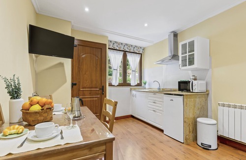 Villacibran Apartment | Apartment 'La Pescal' with Mountain View, Shared Pool and Wi-Fi