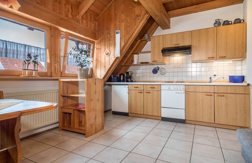 Eriskirch Apartment | 'Apartment Laile' close to the Lake with Wi-Fi