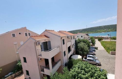 Novalja Apartment | Apartment Lara