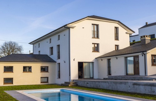 Navia Apartment | Apartment Las Dornas--Casona del Campo in Asturias with pool
