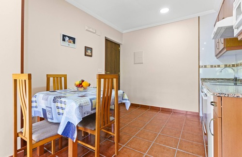 Riberas Apartment | Apartment 'Las Pilas' with Mountain View and Private Garden