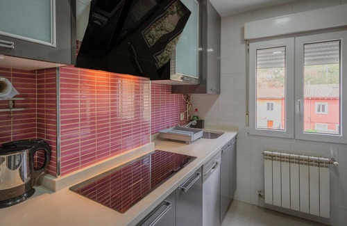 Burgos Apartment | Apartment 'Laucar' with Wi-Fi