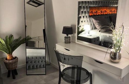 Alsdorf Apartment | Apartment Laurier
