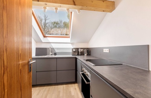 Blaustein Apartment | Apartment "Lautertal Loft" with Terraces & Wi-Fi