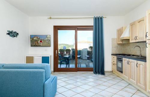 Murta Maria Apartment | Apartment 'Lazulite - Sardinia Vacation' with Shared Pool, Wi-Fi and Air Conditioning