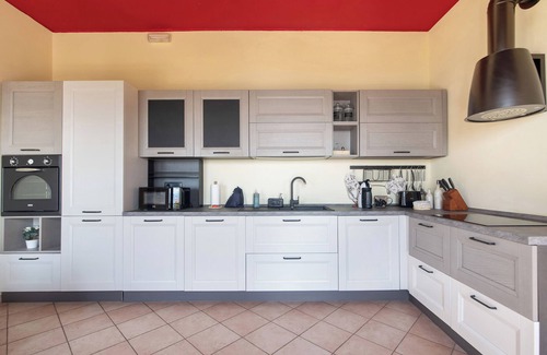 Pieve Ligure Apartment | Apartment 'Le Pale - Girasole' with Sea View, Wi-Fi and Air Conditioning