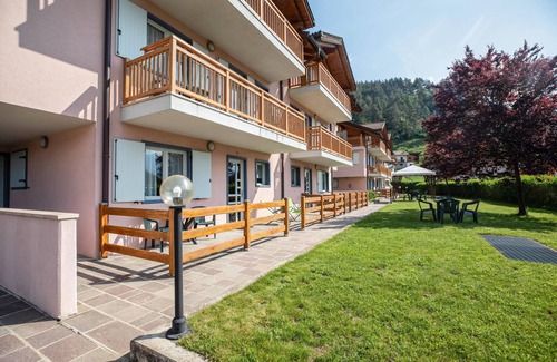 Marco Apartment | Apartment "Le Plejadi Marmolada" with Mountain View, Garden & 4 Balconies
