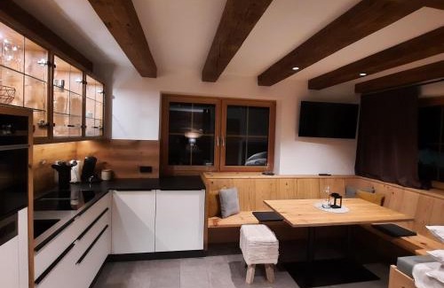 Obertilliach Apartment | Apartment LENA