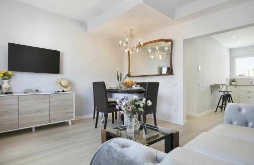 Sant Marti de Provencals Apartment | Apartment Leonor