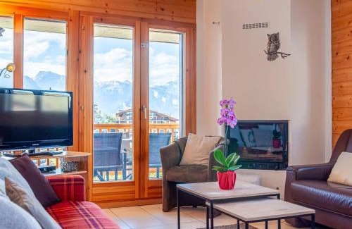 Saint-Pierre-de-Clages Apartment | Apartment Les Chouettes 11 by Interhome