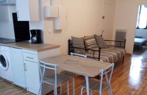 Bellac Apartment | Apartment Les fleurs, Bellac, close to all amenities.
